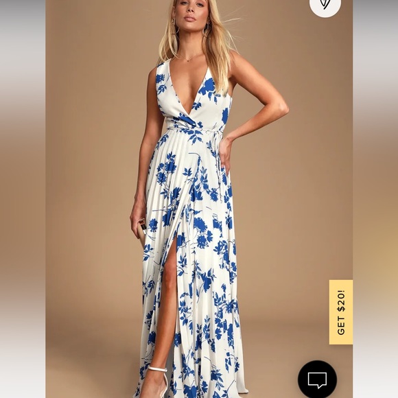 NWT women’s lulus Lindsie Blue and White Floral Print
Pleated Wrap Maxi Dress - Picture 3 of 16